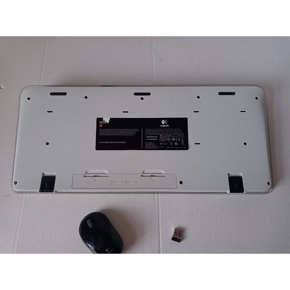 Logitech MK520 Advanced Wireless Keyboard & Mouse Combo K520 M187 Set - Picture 15 of 16